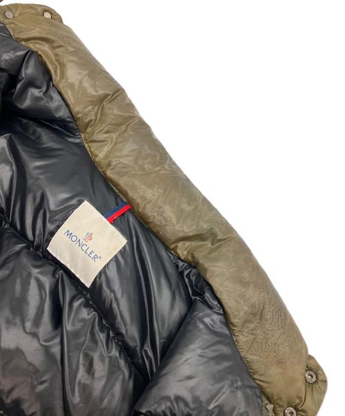 MONCLER（モンクレール）MONCLER (モンクレール) ダウンジャケット カーキ サイズ:Lの古着・服飾アイテム