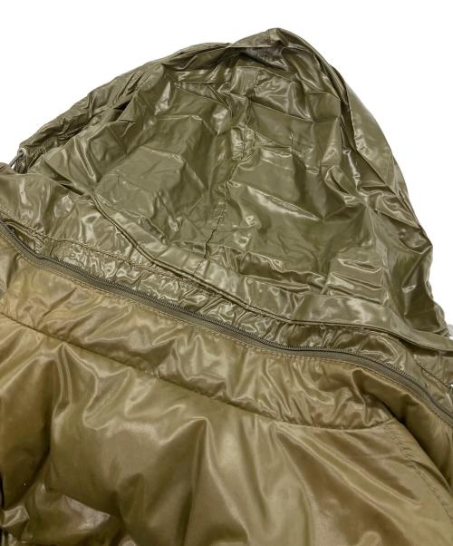 MONCLER（モンクレール）MONCLER (モンクレール) ダウンジャケット カーキ サイズ:Lの古着・服飾アイテム
