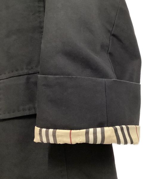 BURBERRY LONDON（バーバリーロンドン）BURBERRY LONDON (バーバリーロンドン) ショートトレンチコート ブラック サイズ:Mの古着・服飾アイテム