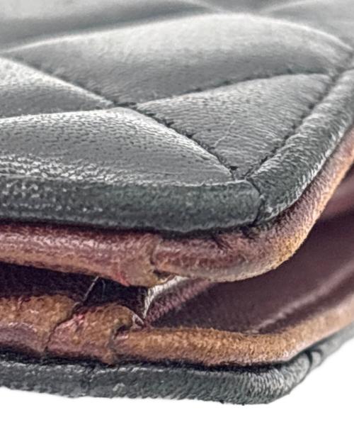 CHANEL（シャネル）CHANEL (シャネル) 2つ折り長財布 ブラックの古着・服飾アイテム