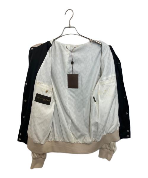 LOUIS VUITTON（ルイ ヴィトン）LOUIS VUITTON (ルイ ヴィトン) スタジャン アイボリー×ブラック サイズ:50の古着・服飾アイテム