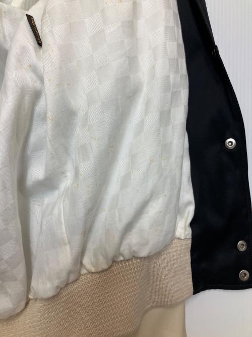 LOUIS VUITTON（ルイ ヴィトン）LOUIS VUITTON (ルイ ヴィトン) スタジャン アイボリー×ブラック サイズ:50の古着・服飾アイテム