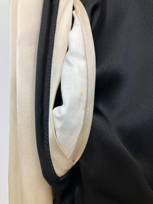 LOUIS VUITTON（ルイ ヴィトン）LOUIS VUITTON (ルイ ヴィトン) スタジャン アイボリー×ブラック サイズ:50の古着・服飾アイテム