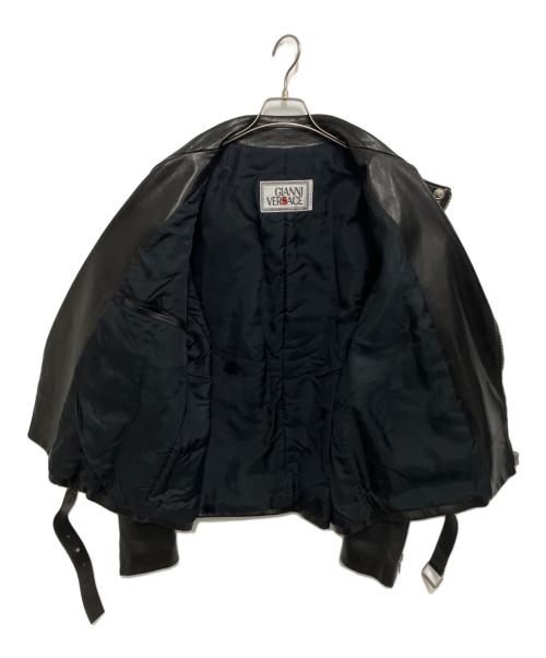 GIANNI VERSACE（ジャンニ・ヴェルサーチ）GIANNI VERSACE (ジャンニ・ヴェルサーチ) レザーライダースジャケット ブラック サイズ:Lの古着・服飾アイテム