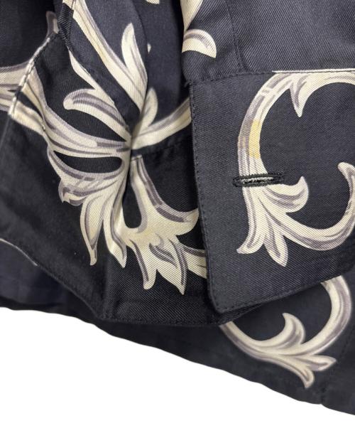 GIANNI VERSACE（ジャンニ・ヴェルサーチ）GIANNI VERSACE (ジャンニ・ヴェルサーチ) シルクシャツ ブラック×ブルー サイズ:48の古着・服飾アイテム