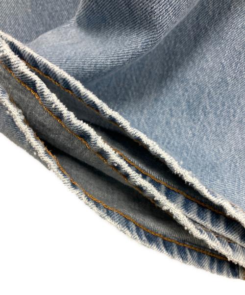Acne studios（アクネ ストゥディオズ）Acne studios (アクネ ストゥディオス) ルーズフィットジーンズ - 2021M /Light Blue Vintagedデニムパンツ スカイブルー サイズ:W31×L30の古着・服飾アイテム