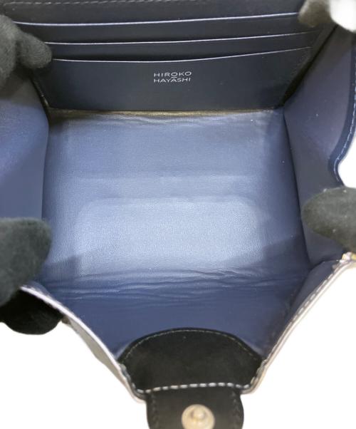 HIROKO HAYASHI（ヒロコ ハヤシ）HIROKO HAYASHI (ヒロコ ハヤシ) 財布 シルバーの古着・服飾アイテム