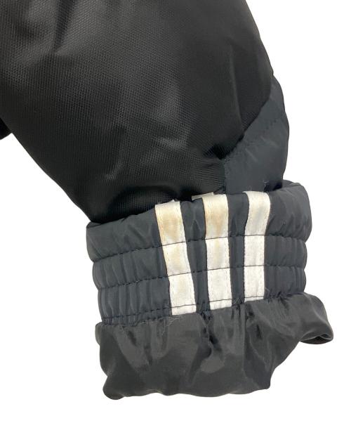 adidas（アディダス）adidas (アディダス) クロップド中綿ジャケット ブラック サイズ:Mの古着・服飾アイテム