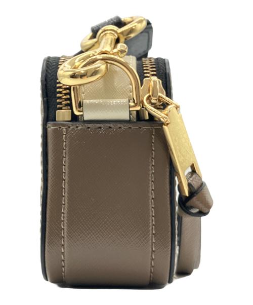 MARC JACOBS（マークジェイコブズ）MARC JACOBS (マークジェイコブズ) ショルダーバッグ ベージュ×ホワイトの古着・服飾アイテム