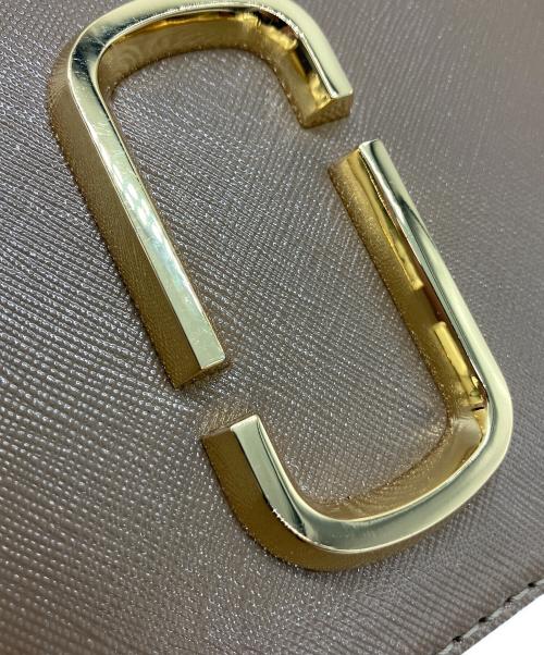 MARC JACOBS（マークジェイコブズ）MARC JACOBS (マークジェイコブズ) ショルダーバッグ ベージュ×ホワイトの古着・服飾アイテム