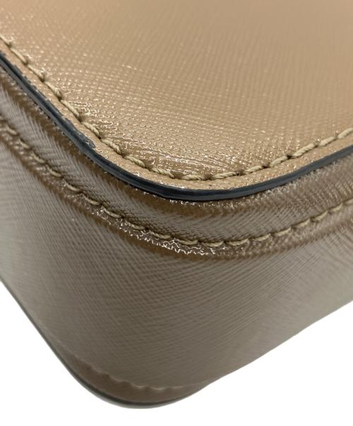 MARC JACOBS（マークジェイコブズ）MARC JACOBS (マークジェイコブズ) ショルダーバッグ ベージュ×ホワイトの古着・服飾アイテム