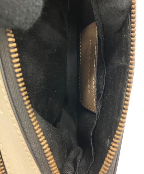 MARC JACOBS（マークジェイコブズ）MARC JACOBS (マークジェイコブズ) ショルダーバッグ ベージュ×ホワイトの古着・服飾アイテム