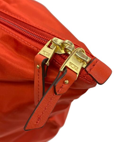 TUMI（トゥミ）TUMI (トゥミ) JUST IN CASE レッドの古着・服飾アイテム