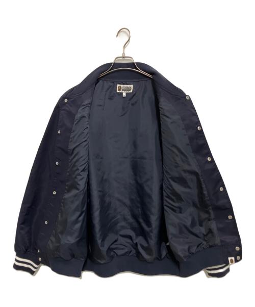 A BATHING APE（アベイシングエイプ）A BATHING APE (ア ベイシング エイプ) スタジャン ネイビー サイズ:XLの古着・服飾アイテム