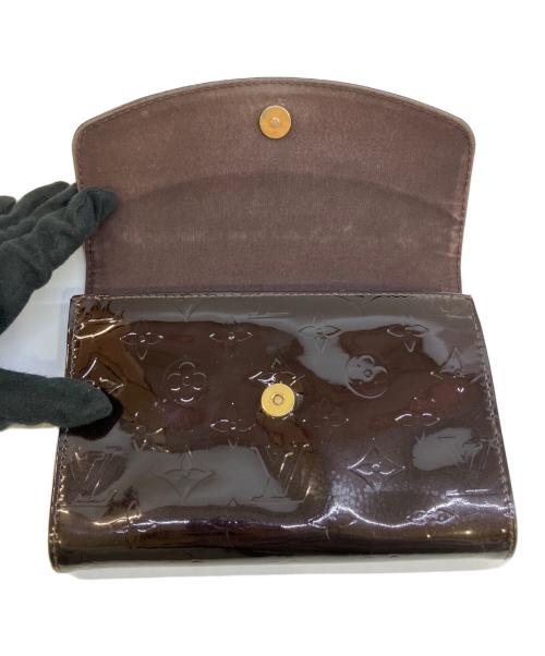 LOUIS VUITTON（ルイ ヴィトン）LOUIS VUITTON (ルイ ヴィトン) ショルダーポーチ ブラウンの古着・服飾アイテム