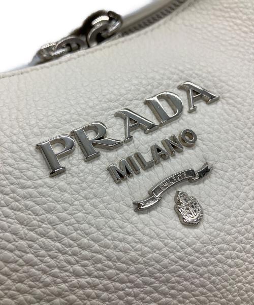 PRADA（プラダ）PRADA (プラダ) 2WAYバッグ ホワイトの古着・服飾アイテム