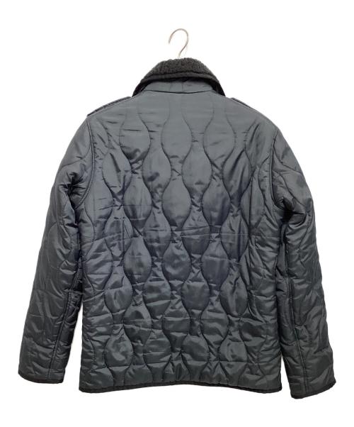 AVIREX（アヴィレックス）AVIREX (アヴィレックス) キルティングジャケット グレー サイズ:Mの古着・服飾アイテム