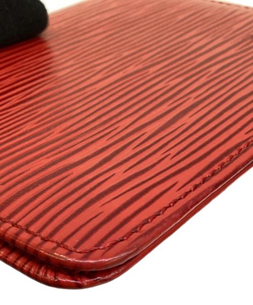 LOUIS VUITTON（ルイ ヴィトン）LOUIS VUITTON (ルイ ヴィトン) パスケース レッドの古着・服飾アイテム