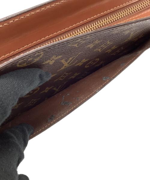 LOUIS VUITTON（ルイ ヴィトン）LOUIS VUITTON (ルイ ヴィトン) クラッチバッグ ブラウンの古着・服飾アイテム