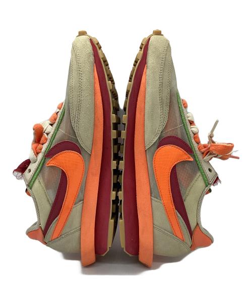 NIKE（ナイキ）NIKE (ナイキ) CLOT (クロット) sacai (サカイ) スニーカー ベージュ×オレンジ サイズ:26の古着・服飾アイテム
