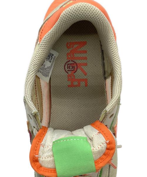 NIKE（ナイキ）NIKE (ナイキ) CLOT (クロット) sacai (サカイ) スニーカー ベージュ×オレンジ サイズ:26の古着・服飾アイテム