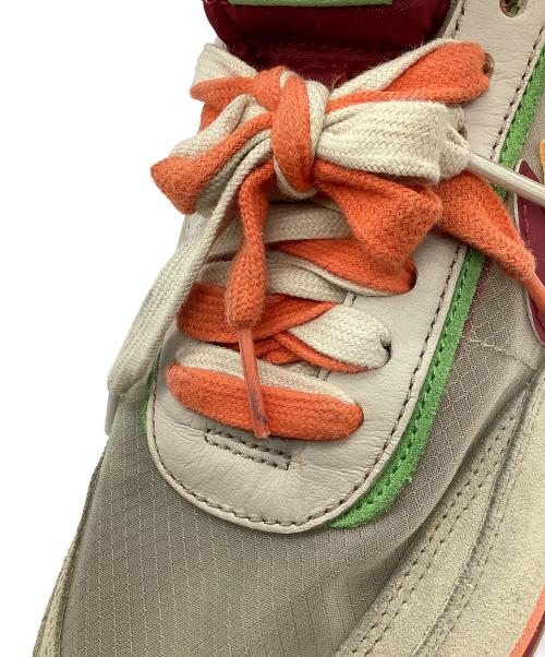 NIKE（ナイキ）NIKE (ナイキ) CLOT (クロット) sacai (サカイ) スニーカー ベージュ×オレンジ サイズ:26の古着・服飾アイテム