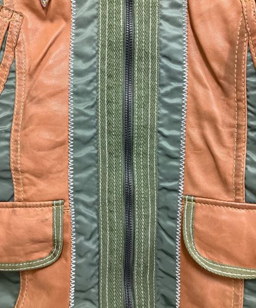 AVIREX（アヴィレックス）AVIREX (アヴィレックス) レザーパッチフライトジャケット ブラウン×グリーン サイズ:Mの古着・服飾アイテム