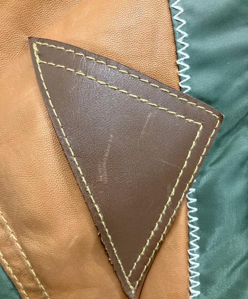 AVIREX（アヴィレックス）AVIREX (アヴィレックス) レザーパッチフライトジャケット ブラウン×グリーン サイズ:Mの古着・服飾アイテム