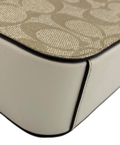 COACH（コーチ）COACH (コーチ) ショルダーバッグ ベージュの古着・服飾アイテム