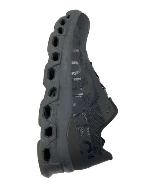 on（オン）on (オン) トレランシューズ ブラック サイズ:27の古着・服飾アイテム