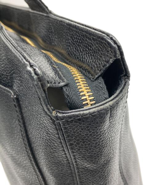 CHANEL（シャネル）CHANEL (シャネル) ロゴトートバッグ ブラックの古着・服飾アイテム