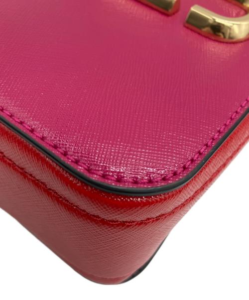 Marc by Marc Jacobs（マークバイマークジェイコブス）Marc by Marc Jacobs (マークバイマークジェイコブス) ショルダーポーチ ショッキングピンクの古着・服飾アイテム