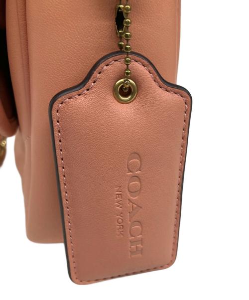 COACH（コーチ）COACH (コーチ) ピロー マディソン ショルダー バッグ コーラルピンクの古着・服飾アイテム