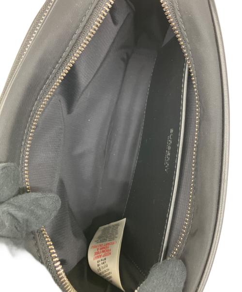 BURBERRY（バーバリー）BURBERRY (バーバリー) ボディバッグ ブラックの古着・服飾アイテム