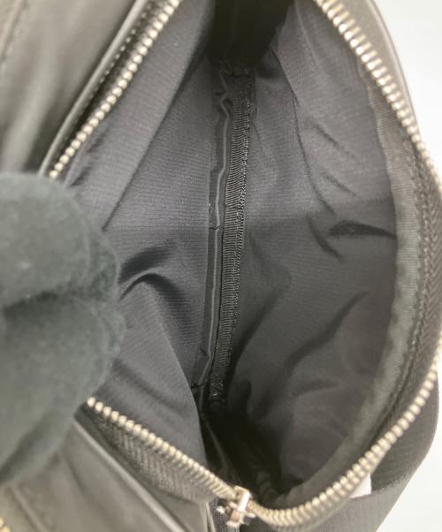 BURBERRY（バーバリー）BURBERRY (バーバリー) ボディバッグ ブラックの古着・服飾アイテム