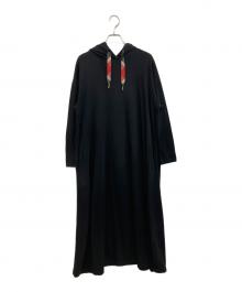 BLUE LABEL CRESTBRIDGE（ブルーレーベルクレストブリッジ）の古着「長袖ワンピース」｜ブラック