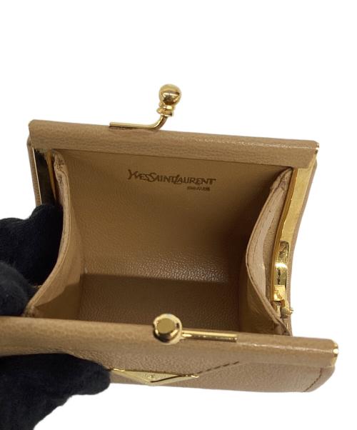 Yves Saint Laurent（イヴサンローラン）Yves Saint Laurent (イヴサンローラン) コインケース ベージュの古着・服飾アイテム