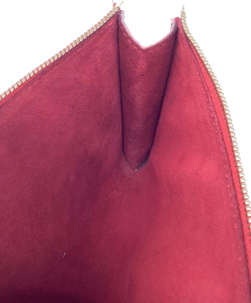 LOUIS VUITTON（ルイ ヴィトン）LOUIS VUITTON (ルイ ヴィトン) ポーチ レッドの古着・服飾アイテム