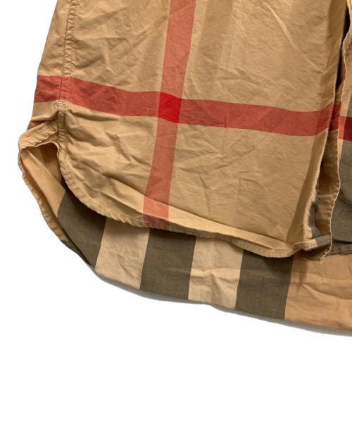 BURBERRY（バーバリー）BURBERRY (バーバリー) 長袖シャツ ベージュ×ブラック サイズ:Mの古着・服飾アイテム