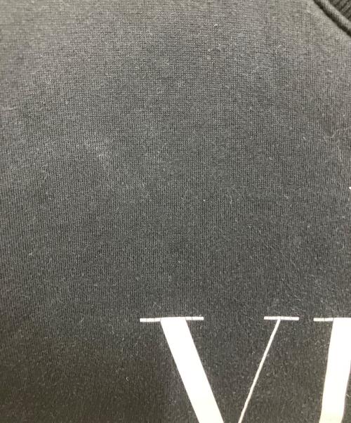 VALENTINO（ヴァレンティノ）VALENTINO (ヴァレンティノ) スウェット ブラック×ホワイト サイズ:Lの古着・服飾アイテム
