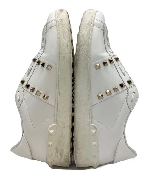 VALENTINO（ヴァレンティノ）VALENTINO (ヴァレンティノ) ロックスタッズスニーカー ホワイト サイズ:41の古着・服飾アイテム