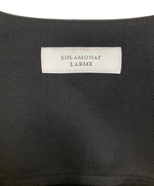 SOLAMONAT LARME（ソラモナラーム）SOLAMONAT LARME (ソラモナラーム) ノーカラーベスト ブラック サイズ:Mの古着・服飾アイテム