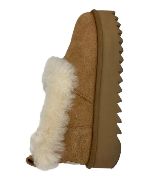 UGG（アグ）UGG (アグ) スリッポン ベージュ サイズ:23の古着・服飾アイテム