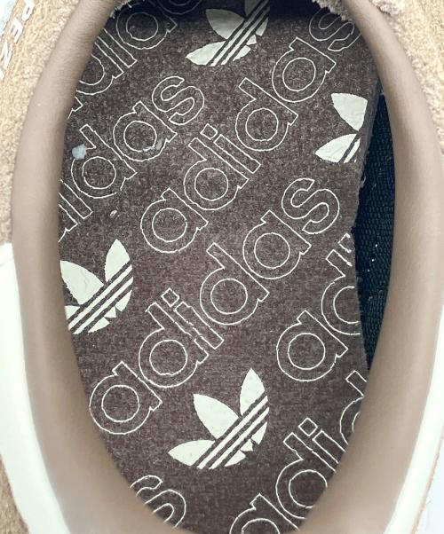 adidas（アディダス）adidas (アディダス) スニーカー ブラウン サイズ:23.5の古着・服飾アイテム