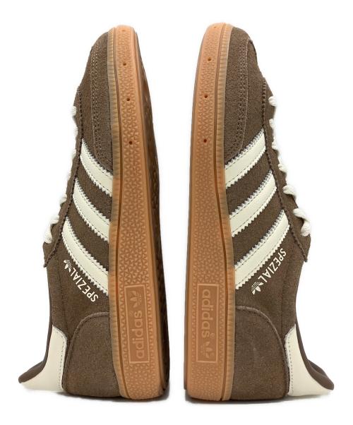 adidas（アディダス）adidas (アディダス) スニーカー ブラウン サイズ:23.5の古着・服飾アイテム