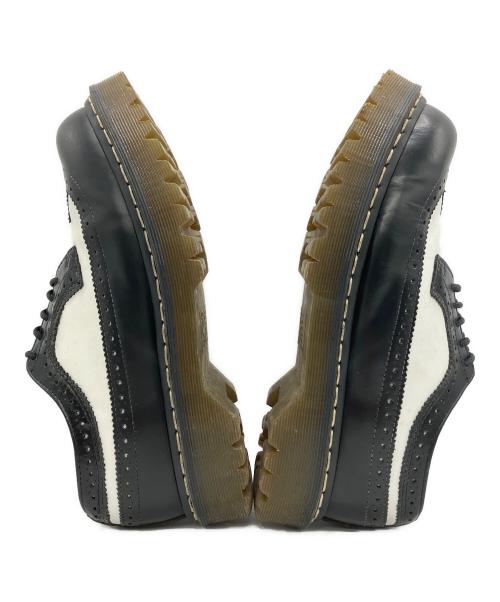 Dr.Martens（ドクターマーチン）Dr.Martens (ドクターマーチン) ブローグシューズ ホワイト×ブラック サイズ:27cmの古着・服飾アイテム