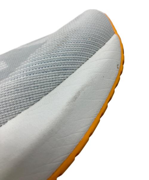 asics（アシックス）asics (アシックス) NOVABLAST5 ホワイト サイズ:27の古着・服飾アイテム