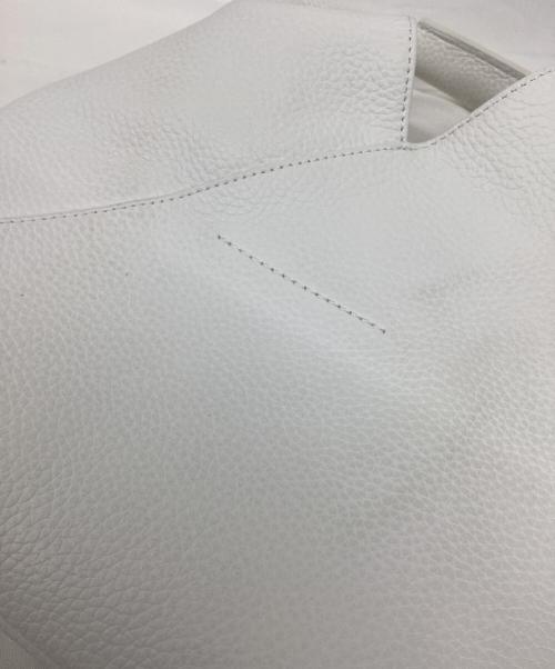 MM6 Maison Margiela（エムエムシックスメゾンマルジェラ）MM6 Maison Margiela (エムエムシックスメゾンマルジェラ) トートバッグ ホワイトの古着・服飾アイテム
