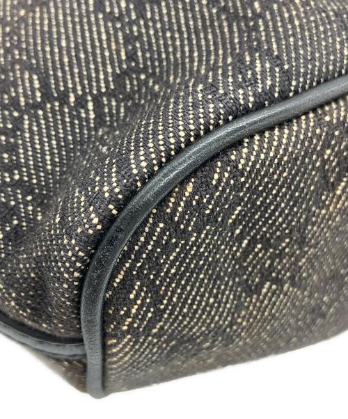 GUCCI（グッチ）GUCCI (グッチ) アクセサリーポーチ ブラックの古着・服飾アイテム