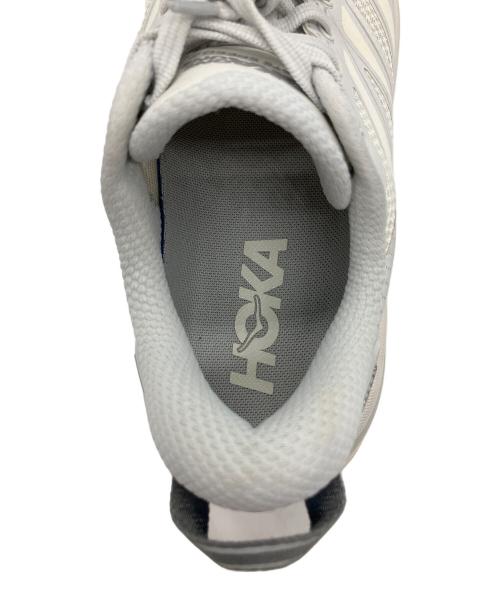 HOKA（ホカ）HOKA (ホカ) スニーカー ホワイト サイズ:24の古着・服飾アイテム
